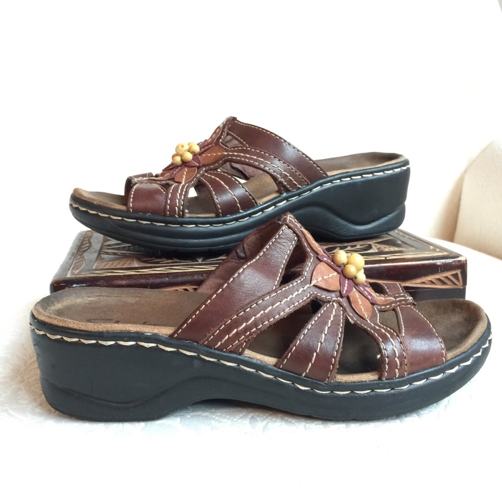 Cute Clark’s sandals!